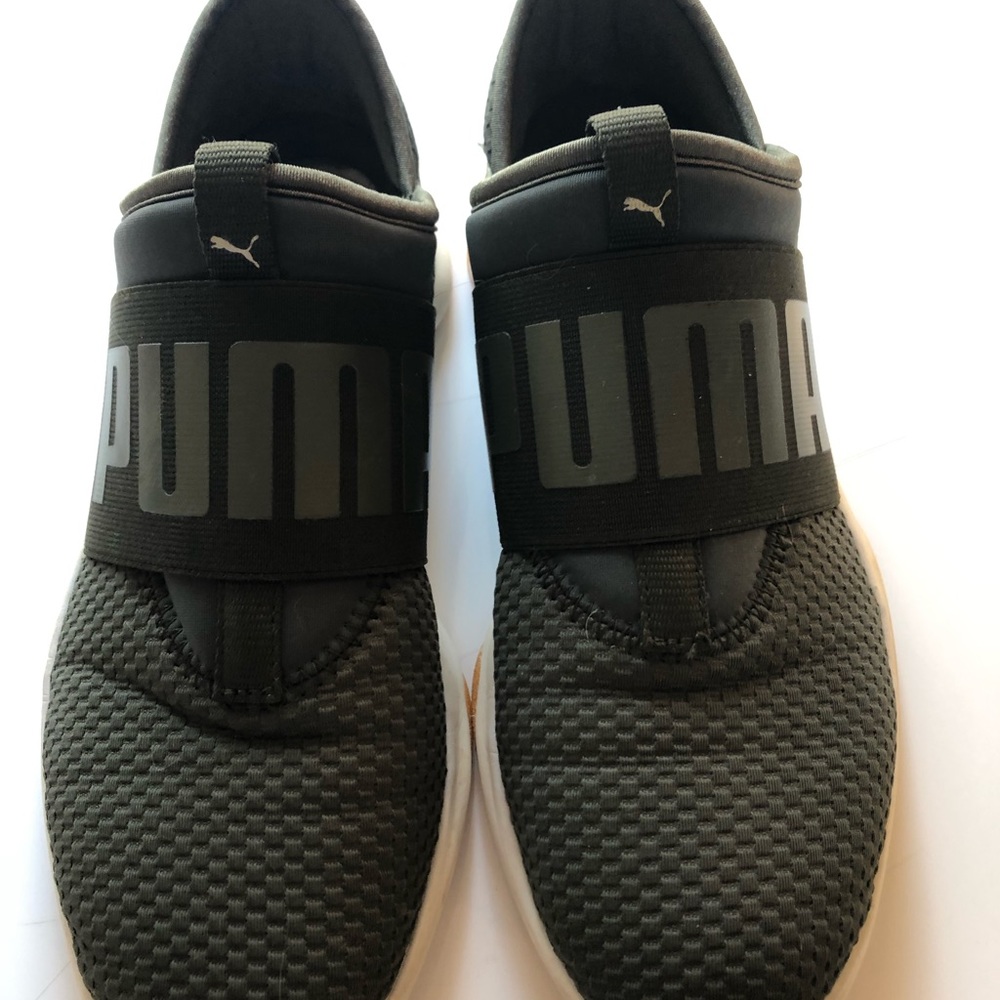 Puma Olive Green Foam Soft Sneakers!